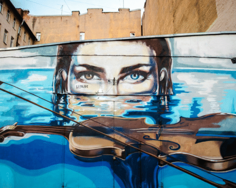 Graffiti on Water Culture - Contemporary Art