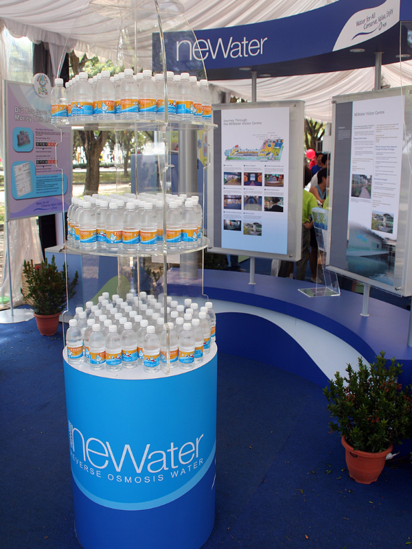 Singapore’s NEWater programme demonstrates how advanced water reuse technologies can transform treated wastewater into a reliable and sustainable source of clean water.
