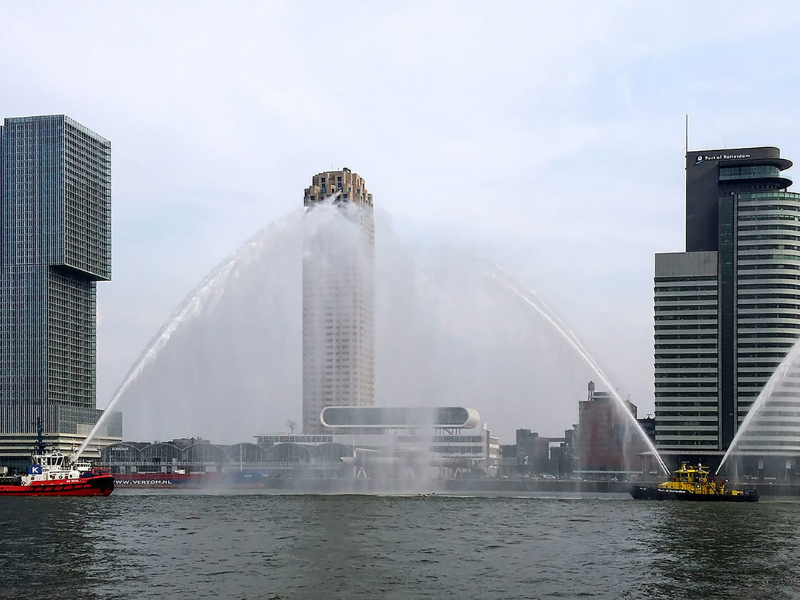 As climate challenges grow, cities are reimagining their relationship with water. Inspired by sponge cities and wetlands, urban design is increasingly embracing water as a natural element that supports resilience, flood management, and sustainable development.